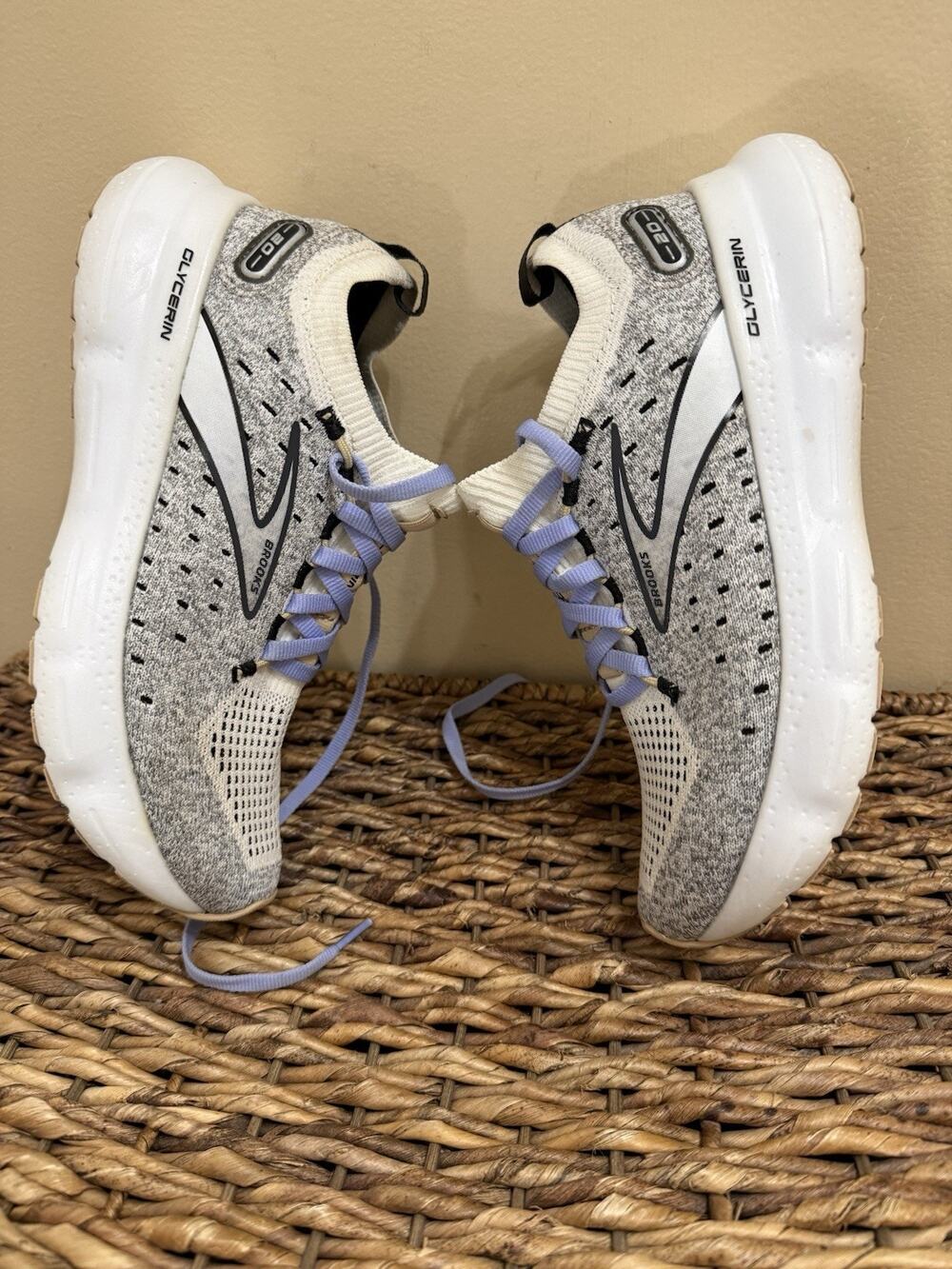 Brooks Glycerin StealthFit 20 White Grey 7.5 medium b